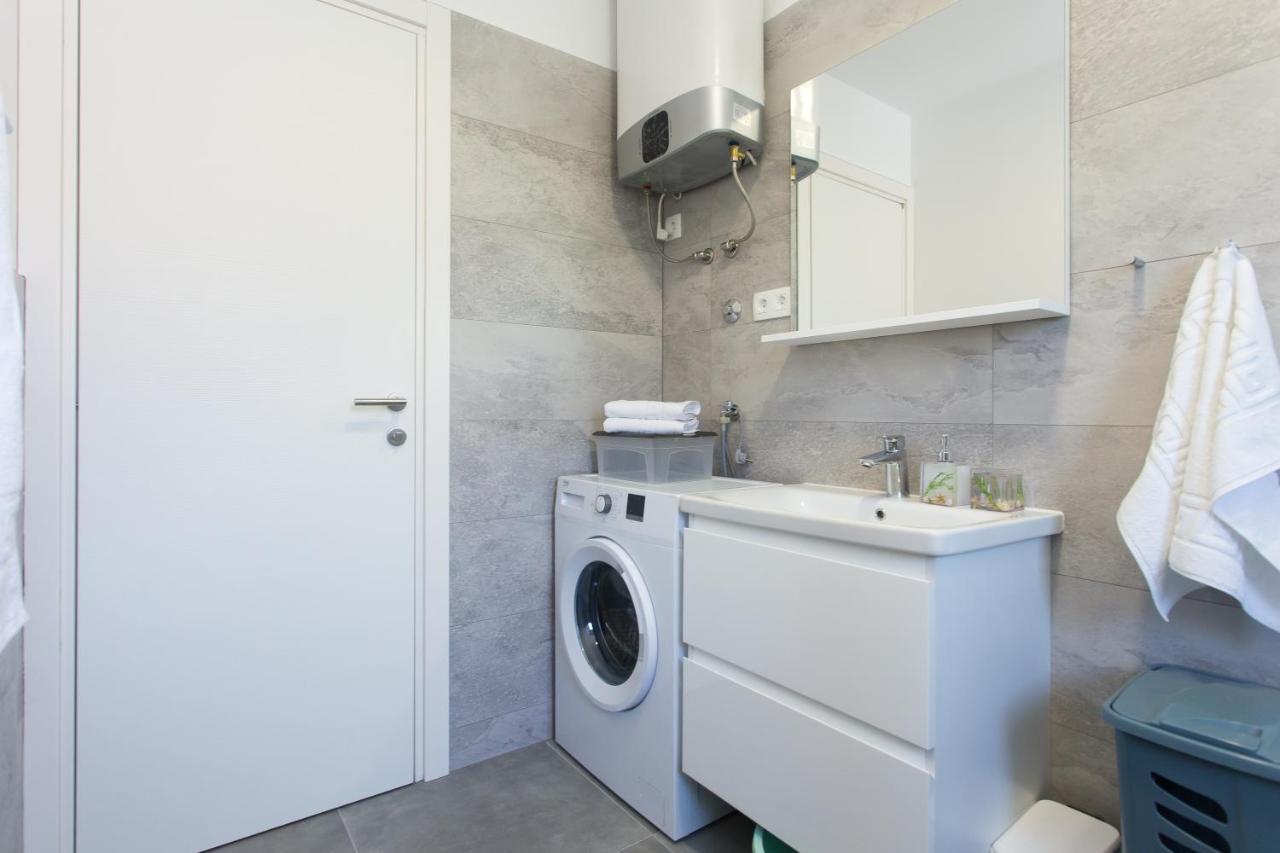 Delminium Apartment Kaštela Exterior foto